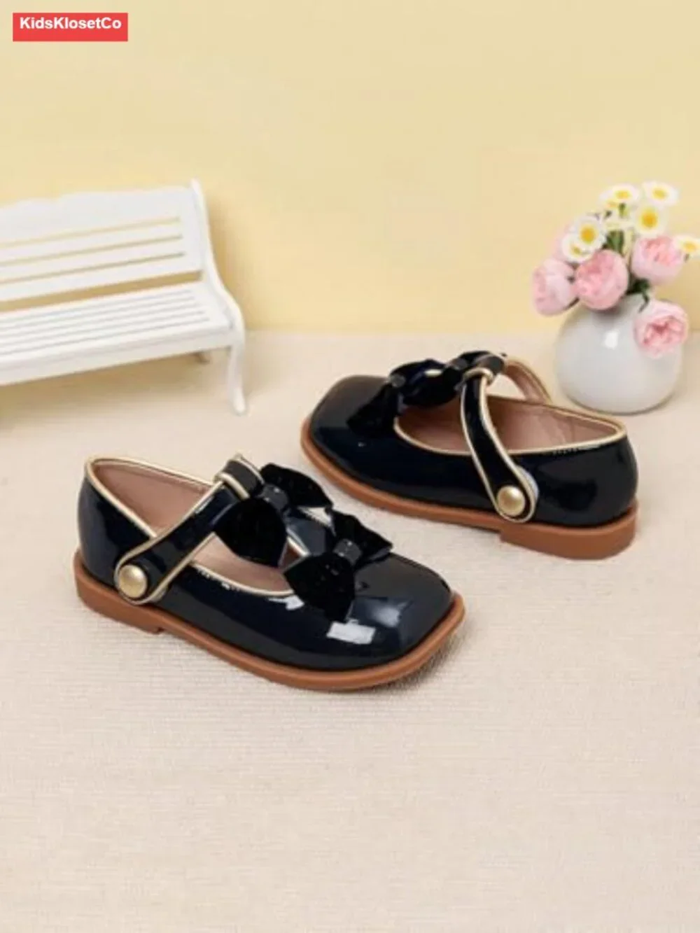 Girls Patent Leather Mary Jane Flats with Velvet Bows Square Toe Dress Shoes